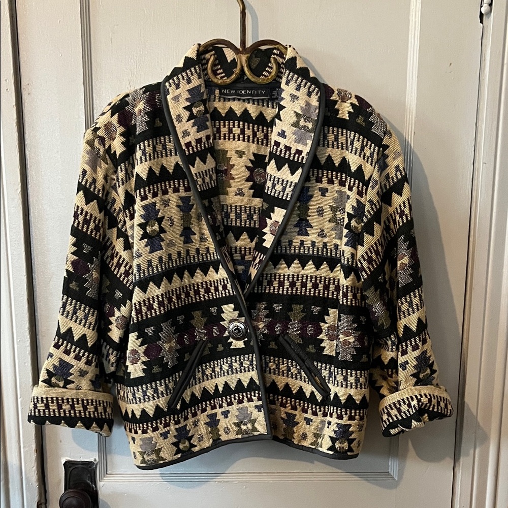 Vintage New Identity Women's Blanket Cropped Coat/Blazer